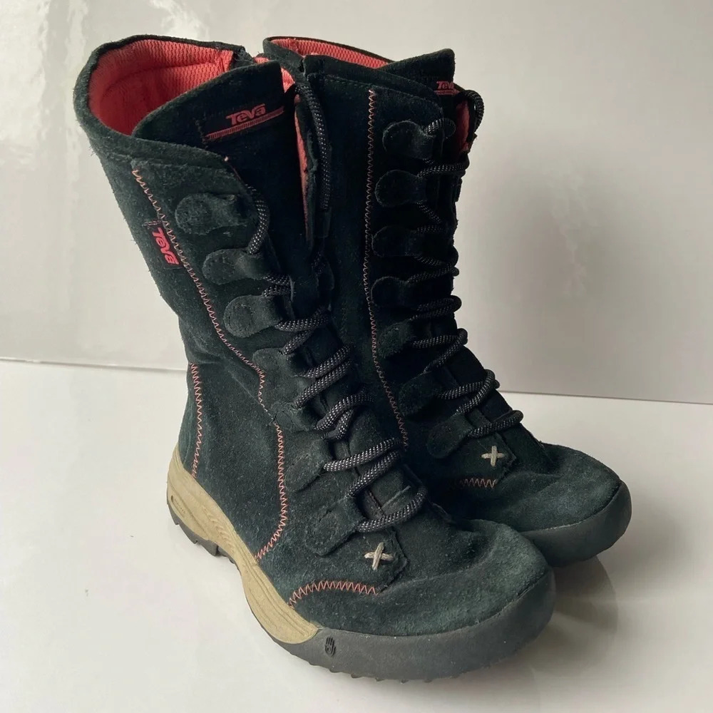 Teva Girls Size 13 Black Suede Winter Boots Warm Fleece Lined Tall Zip